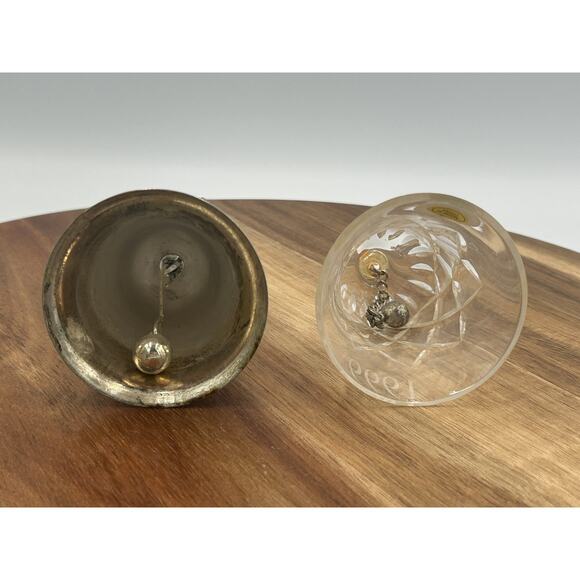 Vintage 1999 Living Quarters Santa Metal Bell & Crystal Bell Boxed Set Holiday - Picture 7 of 10